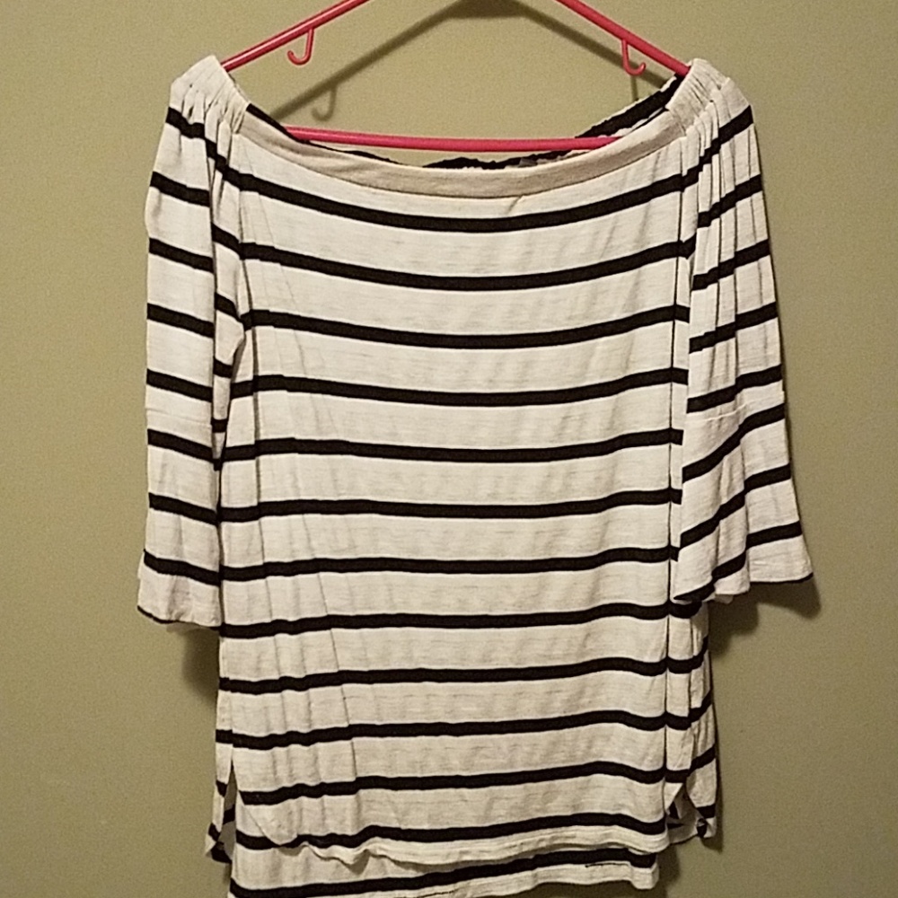 Strazzi striped top. I met Magic Giant Wearing It!